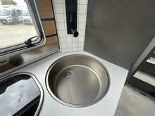 Hymer Experience 570 2024 Motorhome9