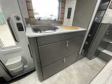Hymer Experience 570 2024 Motorhome7