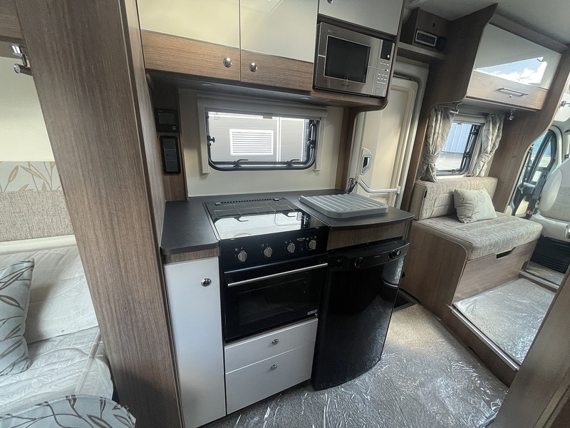 Bailey Advance 74-2 2018 Motorhome - Large 8