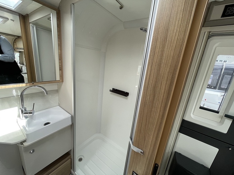 Bailey Unicorn Seville Deluxe 2025 Caravan - Large 19