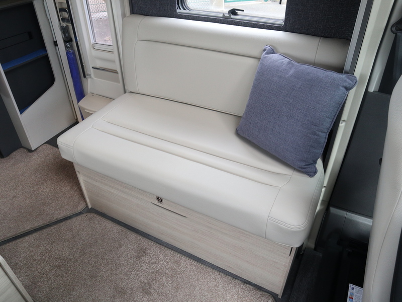 Autotrail F60 2025 Motorhome - Large 9