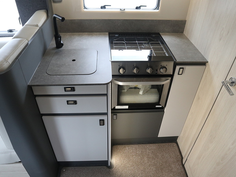Autotrail F60 2025 Motorhome - Large 14