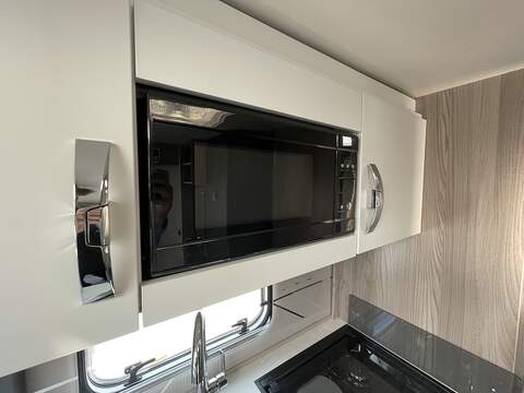 Swift Challenger SE 560 Caravan - U2607