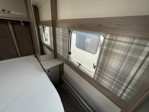 Swift Challenger SE 560 Caravan - U2607
