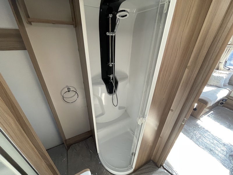 Sprite Ace Quartz 2019 Caravan - Large 12