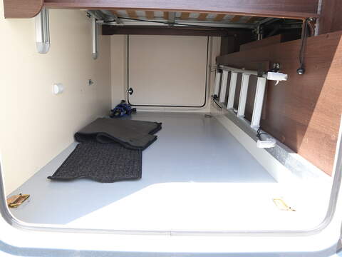 RollerTeam Zefiro 696 Motorhome - U2610