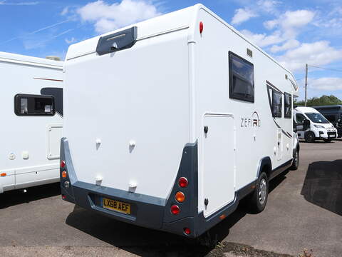 RollerTeam Zefiro 696 Motorhome - U2610