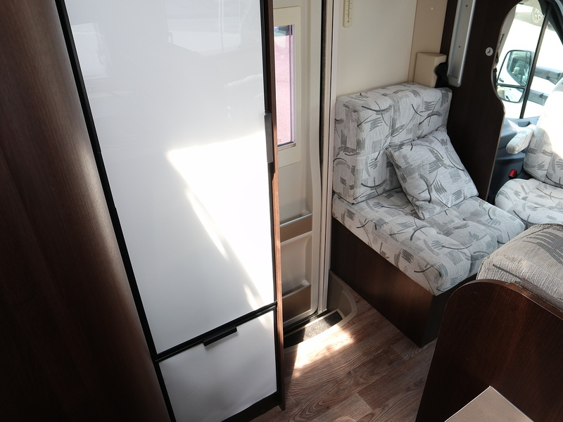 RollerTeam Zefiro 696 2018 Motorhome - Large 24