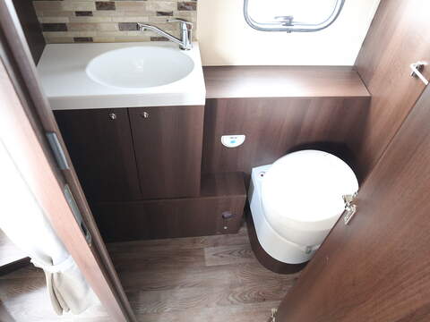 RollerTeam Zefiro 696 Motorhome - U2610