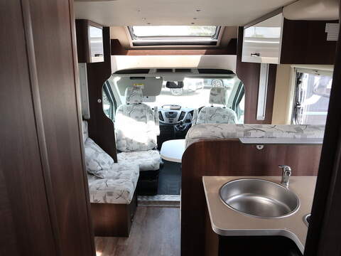 RollerTeam Zefiro 696 Motorhome - U2610