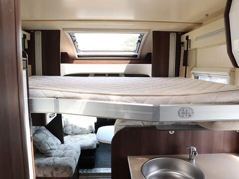 RollerTeam Zefiro 696 Motorhome - U2610