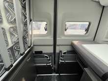 VW Grand California 600 2025 Campervan16
