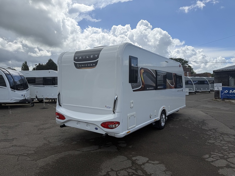 Bailey Unicorn Madrid 2023 Caravan - Large 6