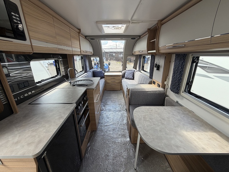 Bailey Unicorn Madrid 2023 Caravan - Large 19