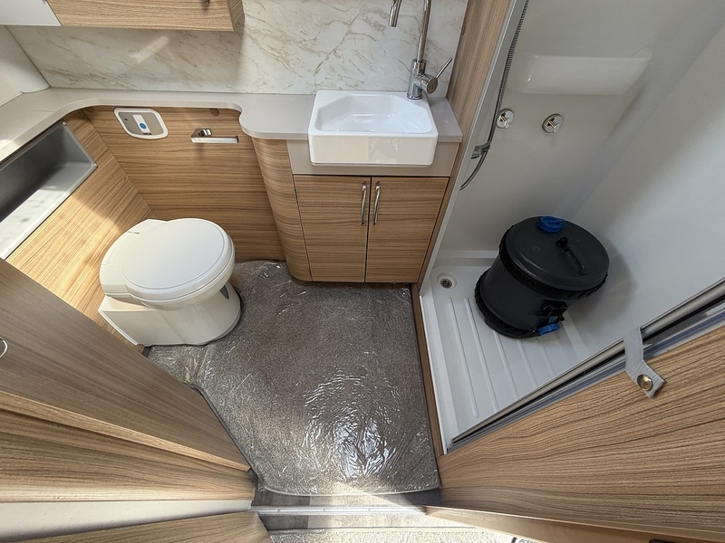 Bailey Unicorn Madrid 2023 Caravan - Large 23