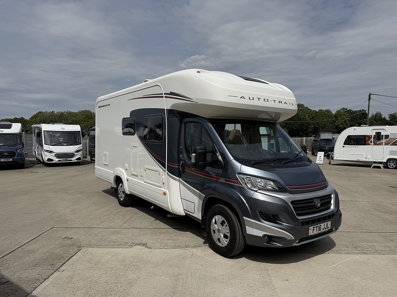 Autotrail Tracker FB 2016 Motorhome - Large 2