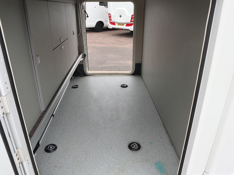 Autotrail Frontier Comanche HB 2019 Motorhome - Large 8