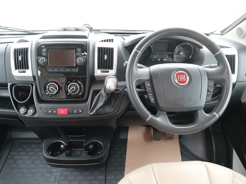 Autotrail Frontier Comanche HB 2019 Motorhome - Large 13