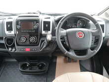 Autotrail Frontier Comanche HB 2019 Motorhome13