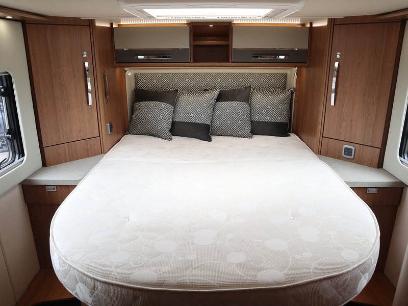 Autotrail Frontier Comanche HB 2019 Motorhome - Large 23
