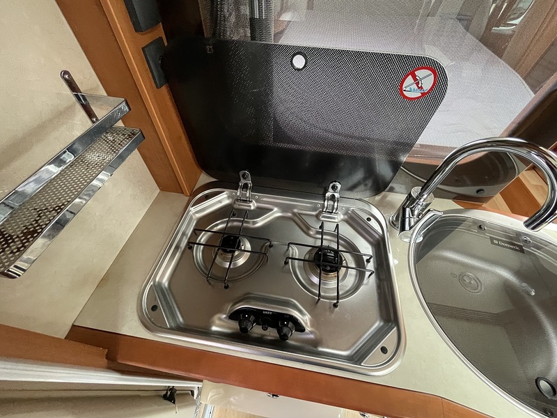 Rapido 640F 2015 Motorhome - Large 9
