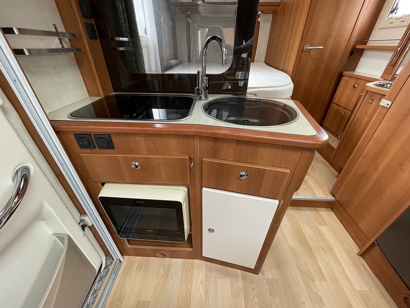 Rapido 640F 2015 Motorhome - Large 8