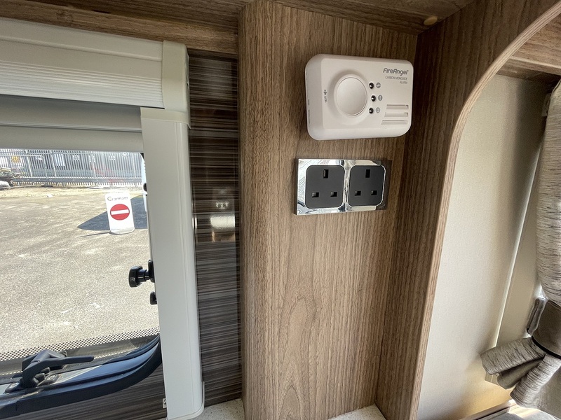 Coachman VIP 520 2017 Caravan - Large 16