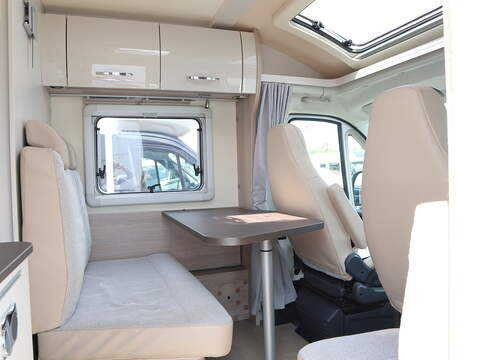 Burstner Nexxo Van T 590 G Motorhome - U2619