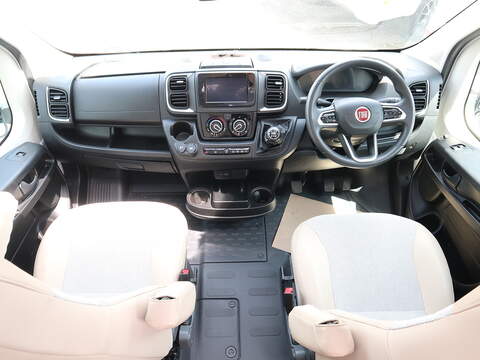 Burstner Nexxo Van T 590 G Motorhome - U2619