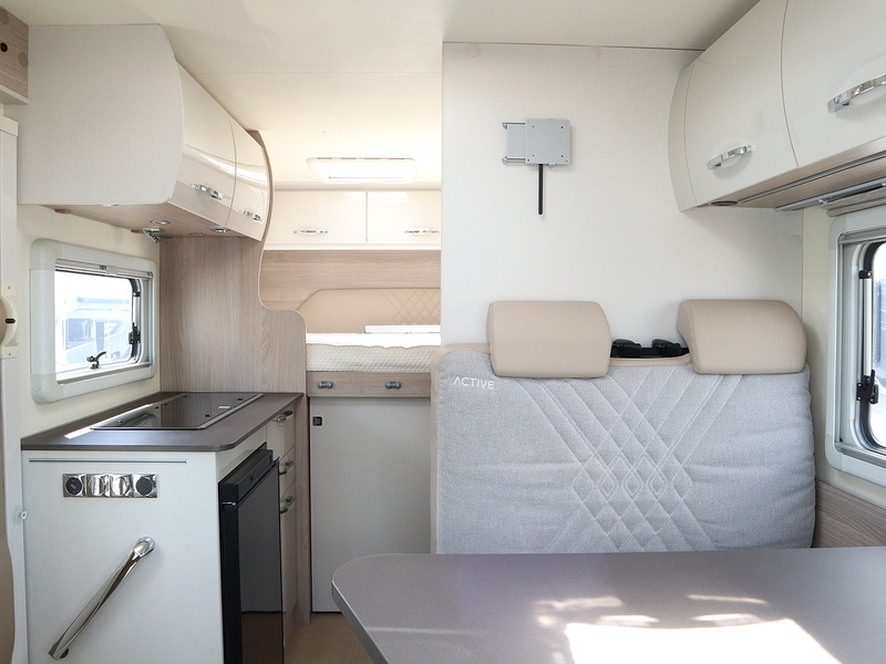 Burstner Nexxo Van T 590 G 2022 Motorhome - Large 16