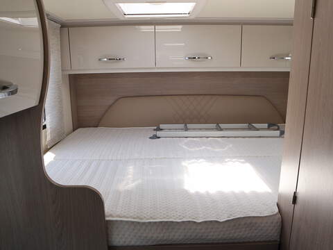 Burstner Nexxo Van T 590 G Motorhome - U2619