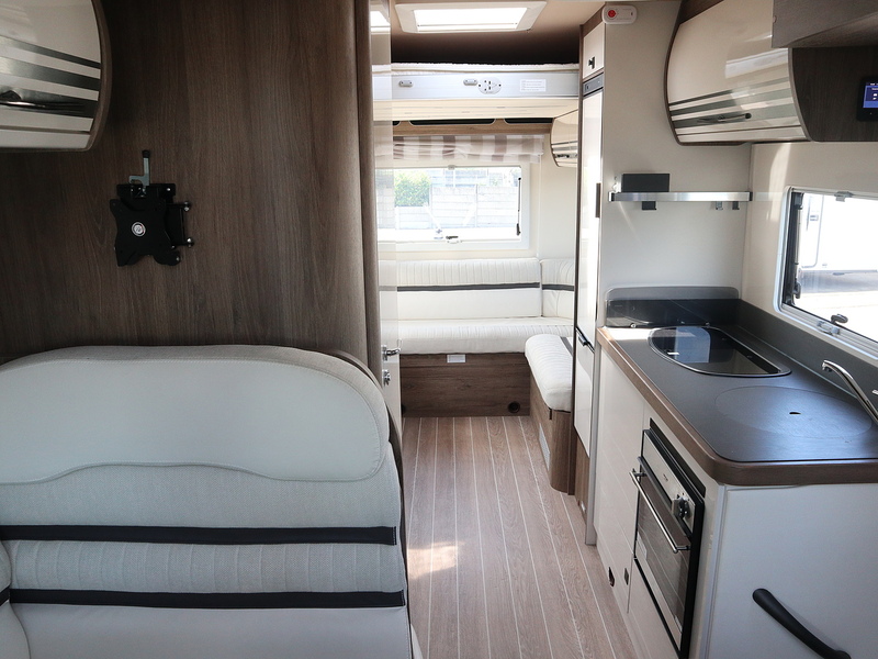 Rollerteam T-Line 700 2024 Motorhome - Large 8