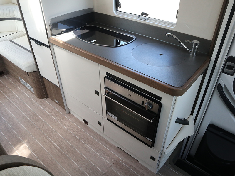 Rollerteam T-Line 700 2024 Motorhome - Large 14