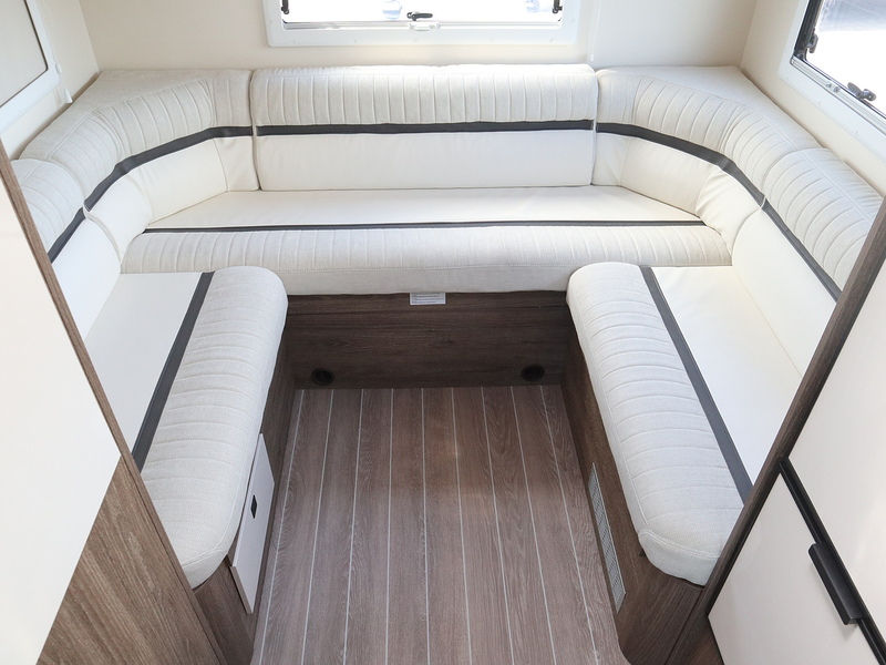Rollerteam T-Line 700 2024 Motorhome - Large 16
