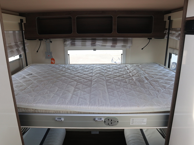 Rollerteam T-Line 700 2024 Motorhome - Large 18