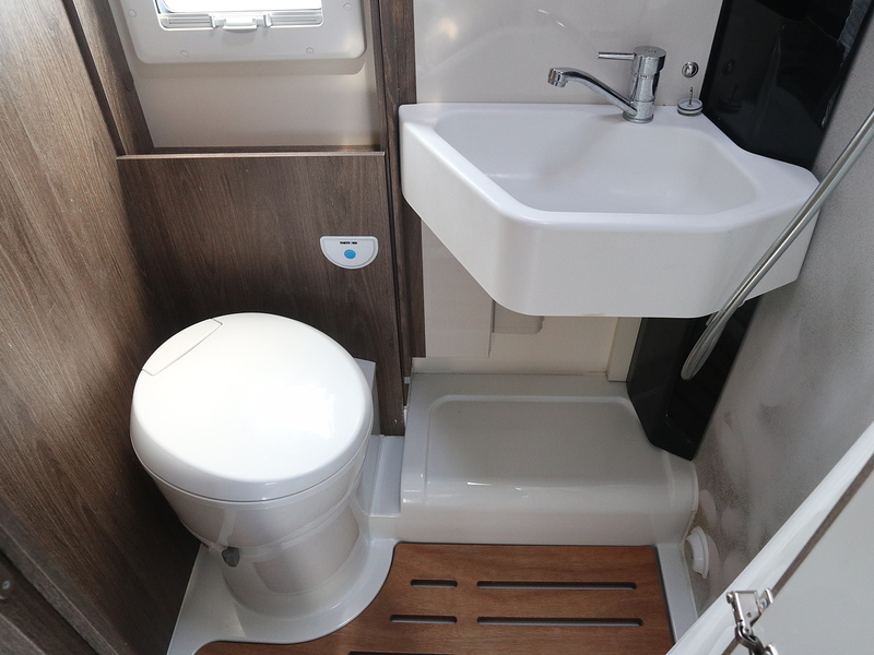 Rollerteam T-Line 700 2024 Motorhome - Large 20