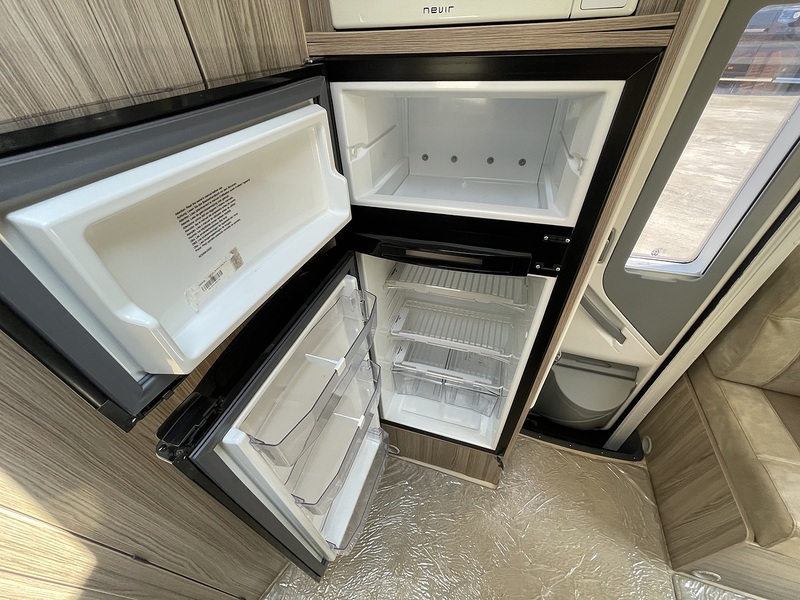 Benimar Tessoro T483 2019 Motorhome - Large 14