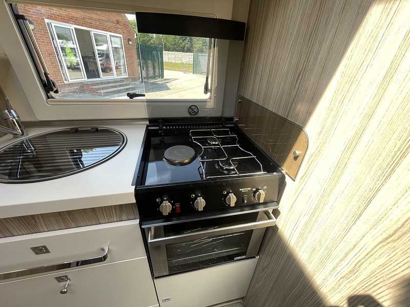 Benimar Tessoro T483 2019 Motorhome - Large 11