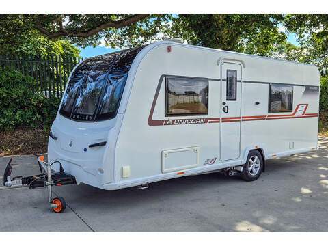 Bailey Unicorn Madrid Caravan - U2632