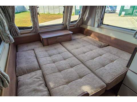 Bailey Unicorn Madrid Caravan - U2632
