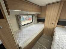 Bailey Phoenix +642 2023 Caravan12