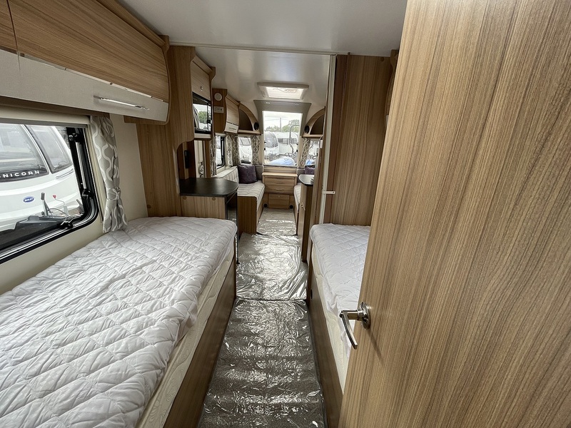 Bailey Phoenix +642 2023 Caravan - Large 18