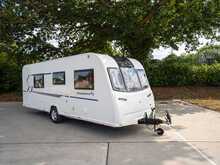Bailey Phoenix 642 2019 Caravan28