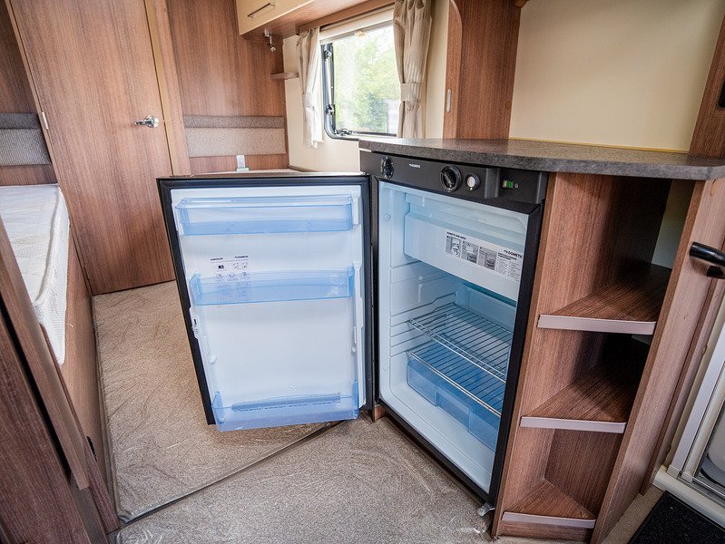 Bailey Phoenix 642 2019 Caravan - Large 13