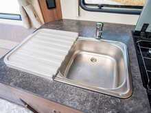 Bailey Phoenix 642 2019 Caravan11