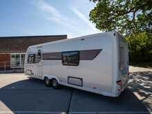 Sterling Elite Searcher 2011 Caravan1