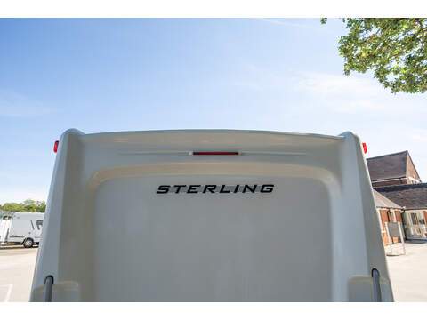 Sterling Elite Searcher Caravan - U2638
