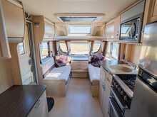 Sterling Elite Searcher 2011 Caravan4