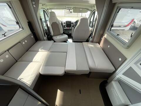 Burstner Lyseo TD Harmony 594 Motorhome - U2639