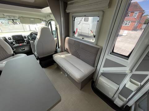 Burstner Lyseo TD Harmony 594 Motorhome - U2639